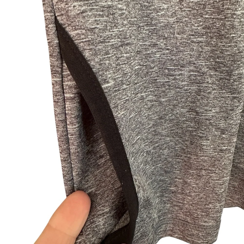 Z by Zella Girl turtleneck athletic lightweight sweatshirt Size- M Girls